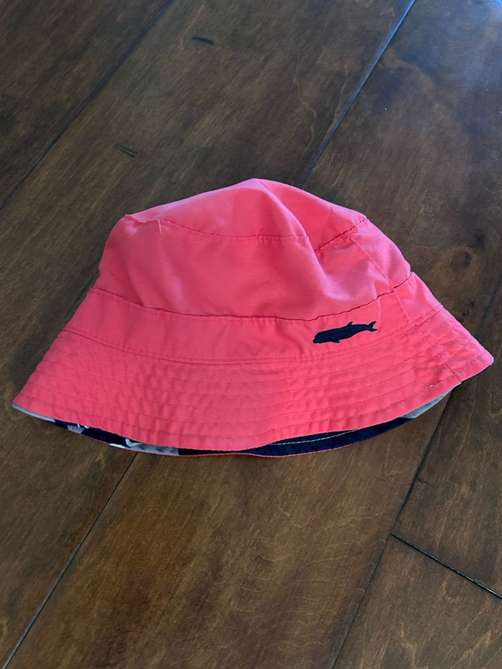 OS Reversible toddler boy bucket hat: coral/red and grey with navy blue whales